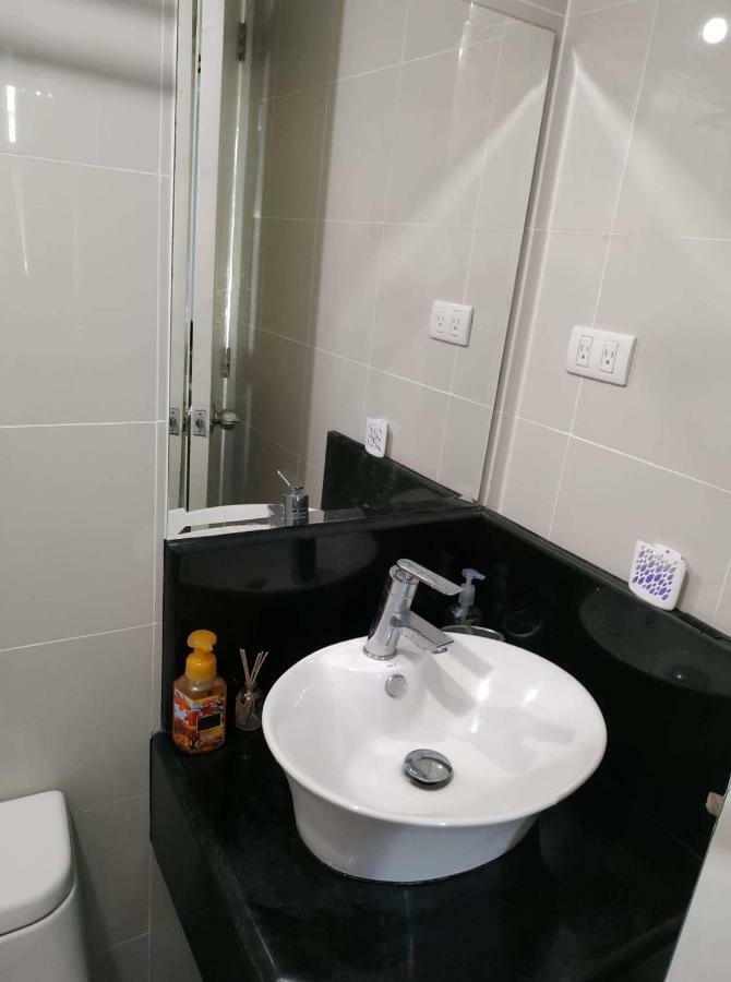 מנילה Ameer Condotel @ Parkside Villa מראה חיצוני תמונה